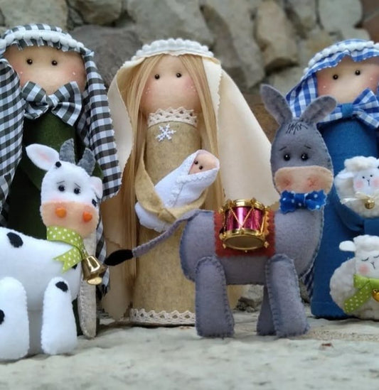 Pesebre completo en fieltro