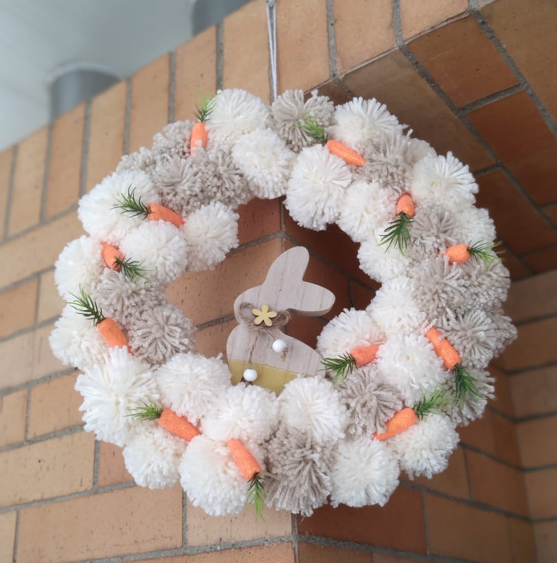 Corona de pompones · Primavera